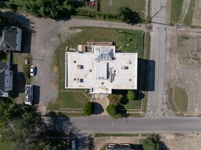 401 E Broadway St, Muskogee, OK - AERIAL  map view - Image1