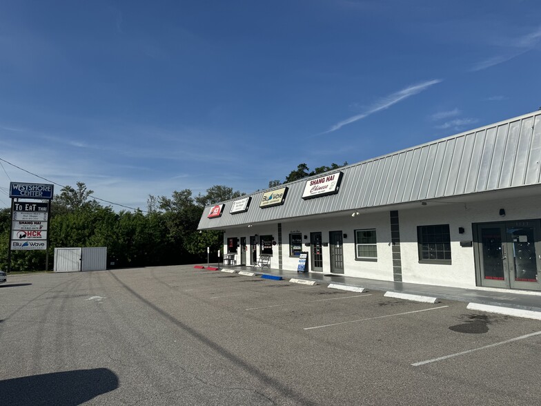 3333 S Westshore Blvd, Tampa, FL for lease - Building Photo - Image 2 of 6