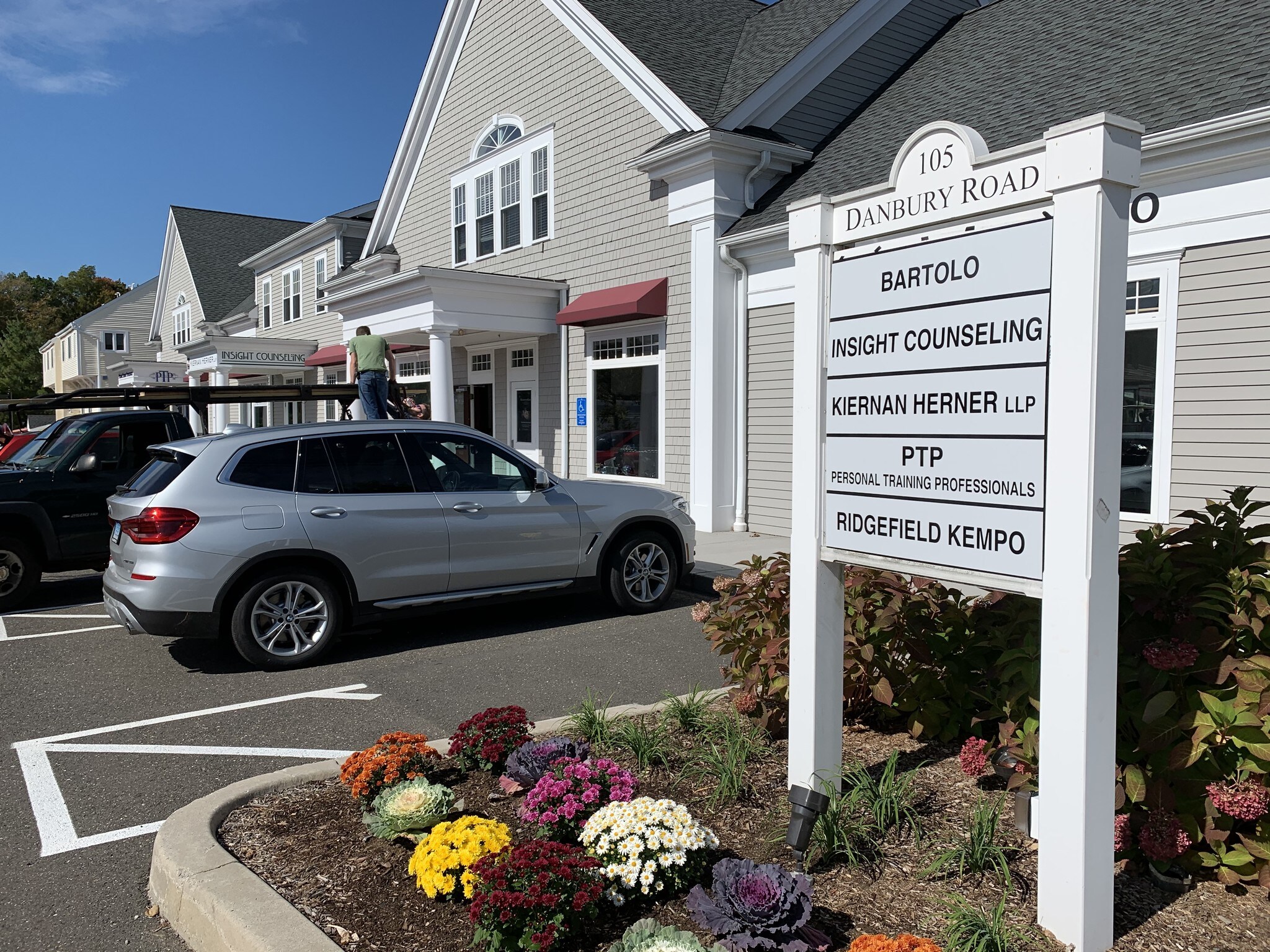 105 Danbury Rd, Ridgefield, CT for sale Building Photo- Image 1 of 1