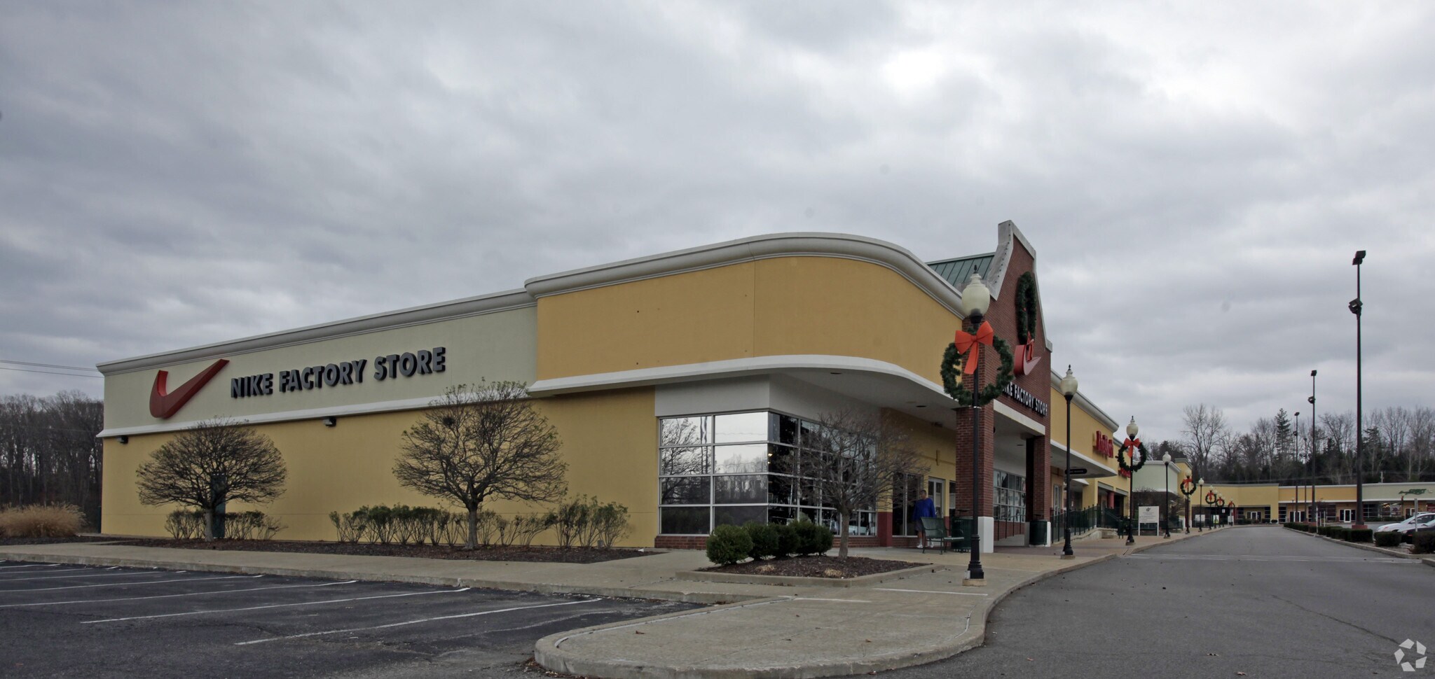 1000 Warrenton Outlet Ctr, Warrenton, MO 63383 Retail for Lease