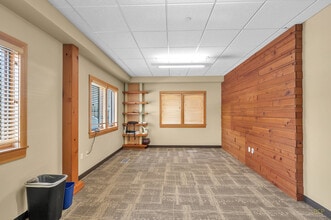 75 NW Couch St, Portland, OR for lease Interior Photo- Image 1 of 10