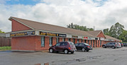 490 Wonderland Rd S, London ON - Convenience Store