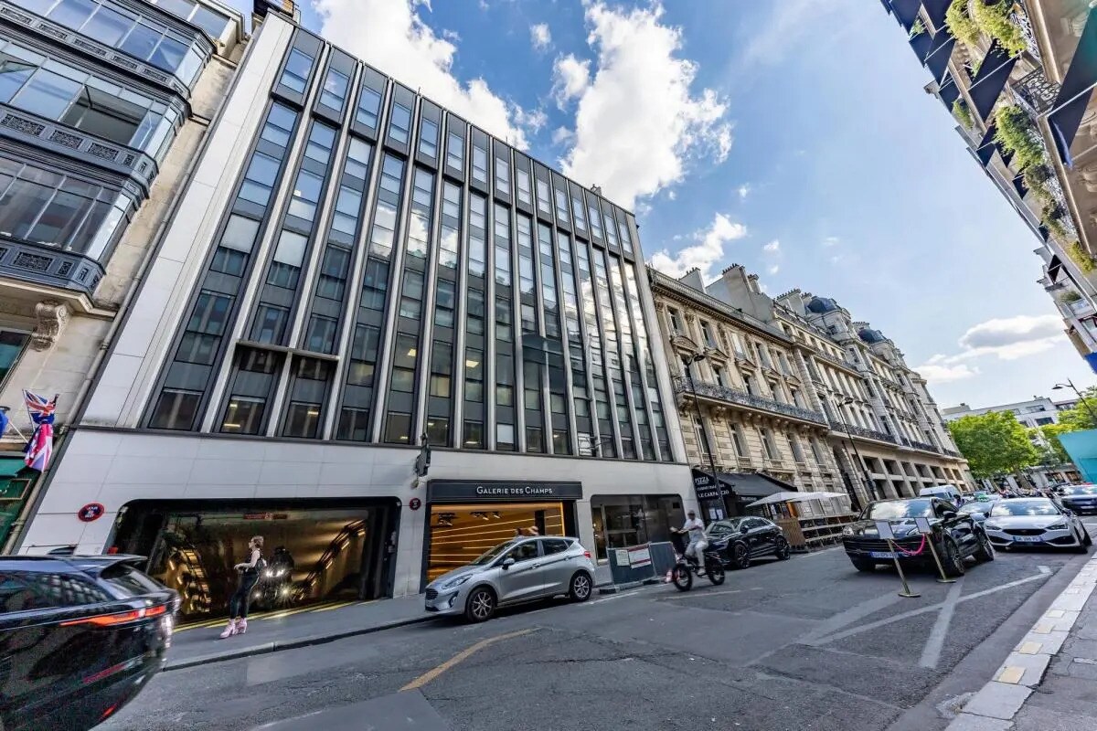 Office in Paris for lease Building Photo- Image 1 of 12