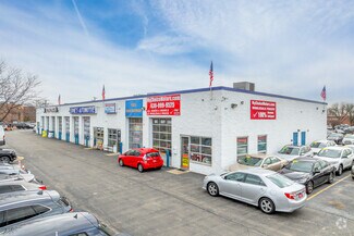 More details for 524-530 W Grand Ave, Elmhurst, IL - Retail for Sale
