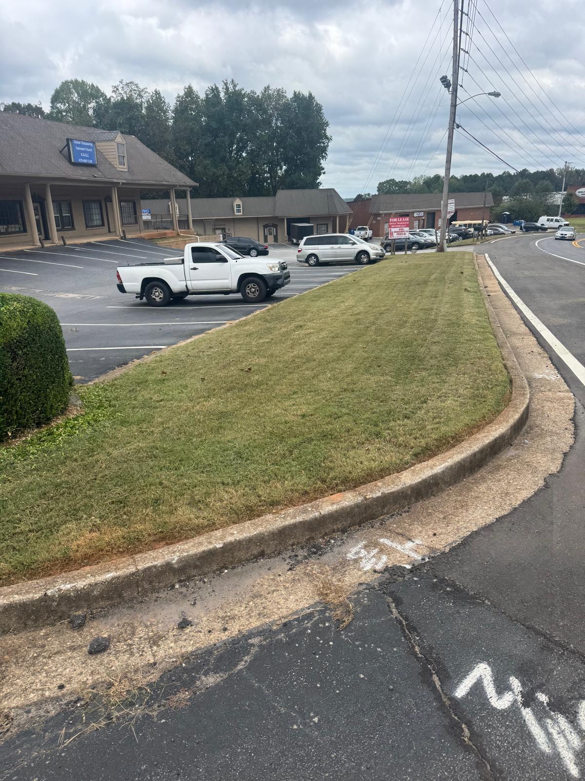 50 Old Peachtree Rd NE, Suwanee, GA for lease Interior Photo- Image 1 of 4