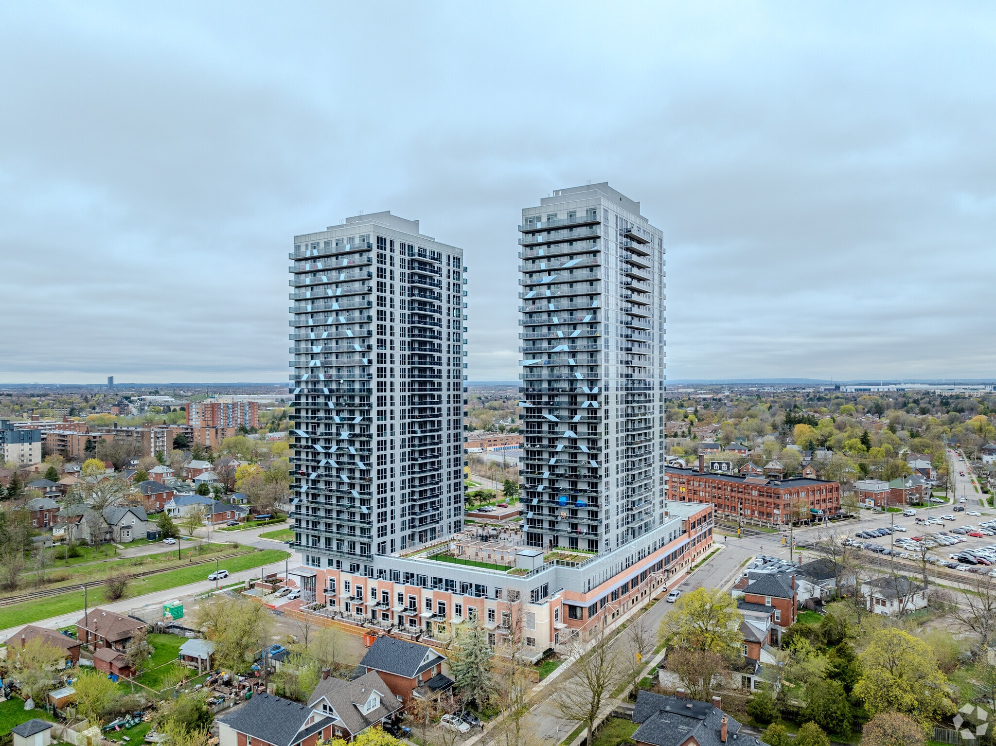 45 Railroad St, Brampton, ON for lease Primary Photo- Image 1 of 40