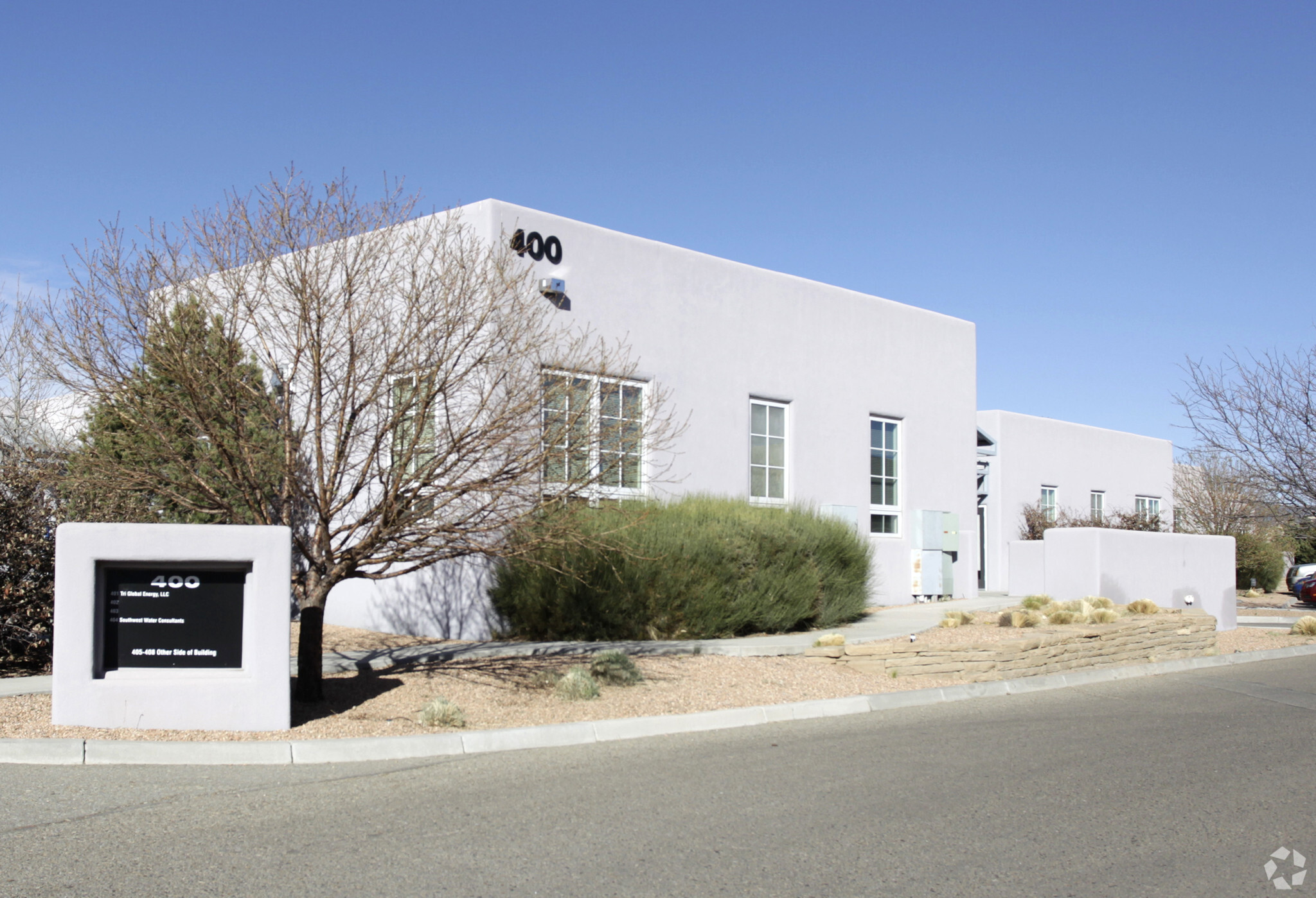 Office in Santa Fe, NM for sale Primary Photo- Image 1 of 1