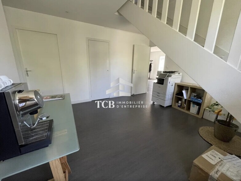 Office in Saint-Herblain for lease - Building Photo - Image 2 of 4