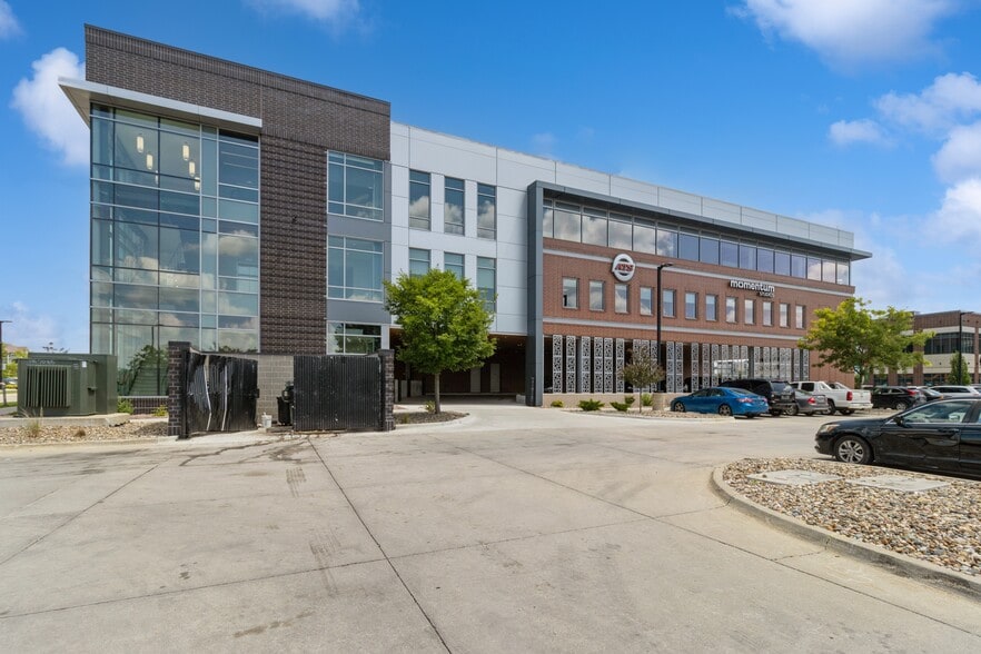 1465 SW Park Square Dr, Ankeny, IA for lease - Building Photo - Image 2 of 67