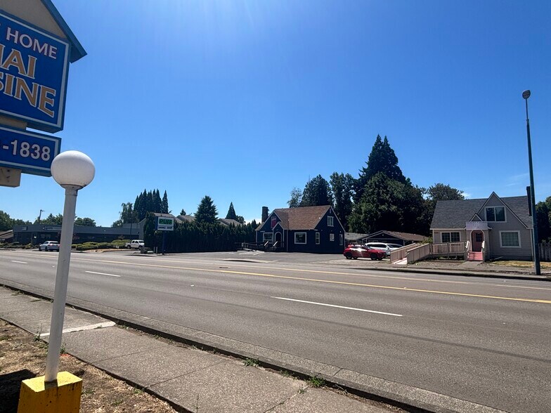 4131 River Rd N, Salem, OR for lease - Building Photo - Image 3 of 14