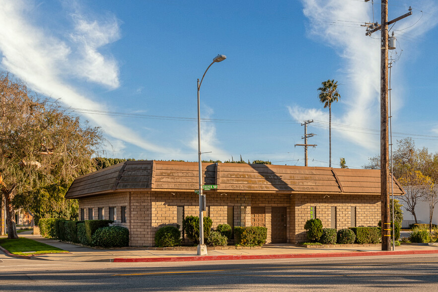 10310-10312 Culver Blvd, Culver City, CA for lease - Primary Photo - Image 1 of 23