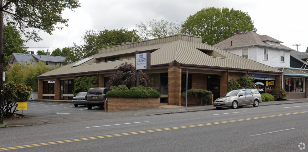 2927–2933 E Burnside, Portland, OR for lease - Building Photo - Image 2 of 8