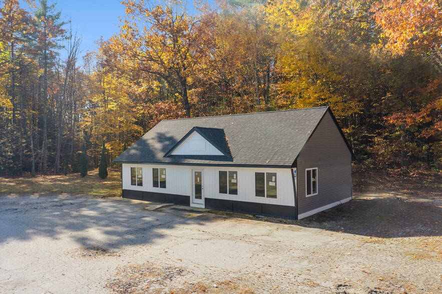 266 Route 125, Brentwood, NH for sale - Building Photo - Image 2 of 11