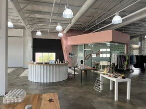 816 Manatee Ave E, Bradenton, FL for lease Interior Photo- Image 2 of 15