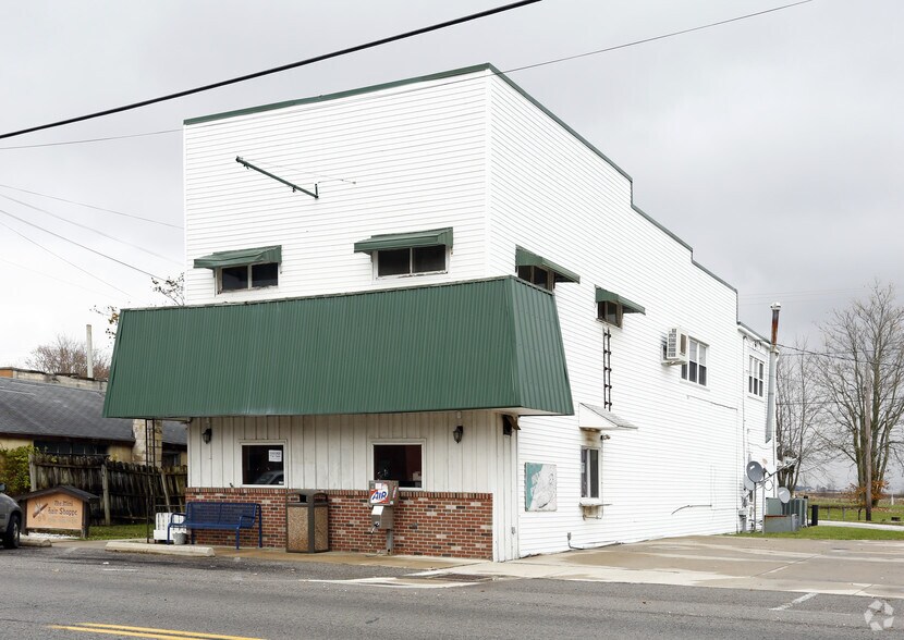 102 S Turkeyfoot Ave, Malinta, OH 43535