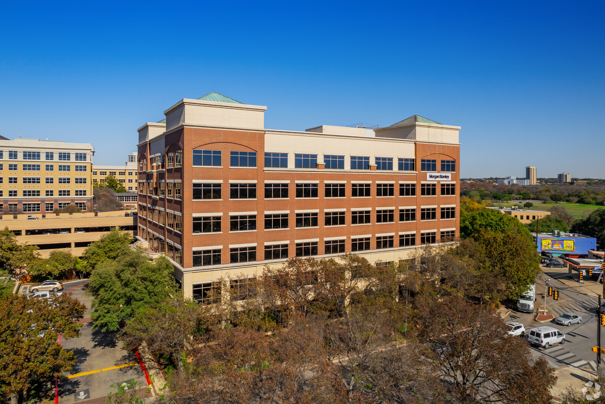 755 E Mulberry Ave, San Antonio, TX for lease Building Photo- Image 1 of 7