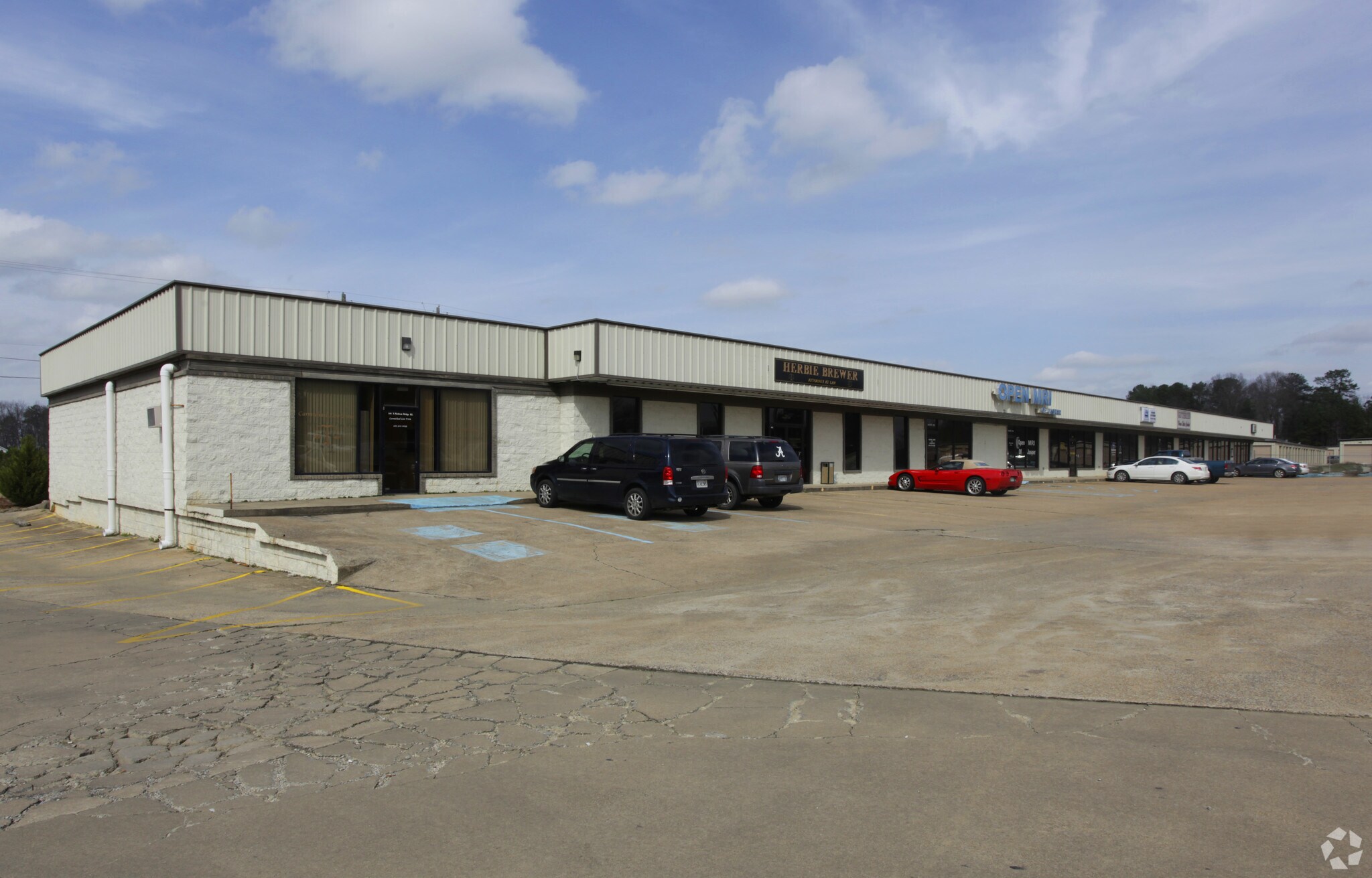 301 N Walston Bridge Rd, Jasper, AL for sale Primary Photo- Image 1 of 1