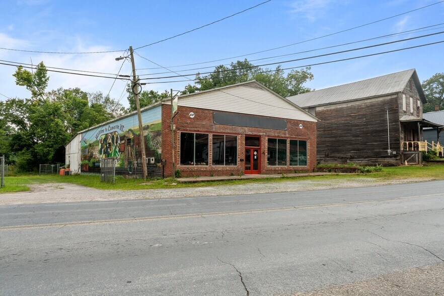 403 Carthage St, Cameron, NC for sale - Building Photo - Image 2 of 24