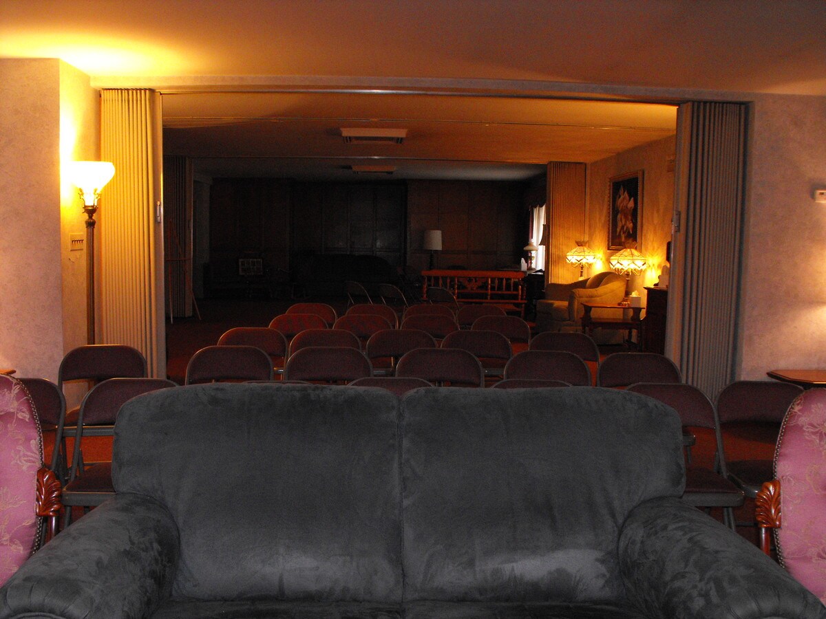 31730 Mound Rd, Warren, MI 48092