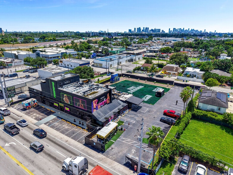 728 NW 79 Street, Miami, FL for sale - Building Photo - Image 1 of 43