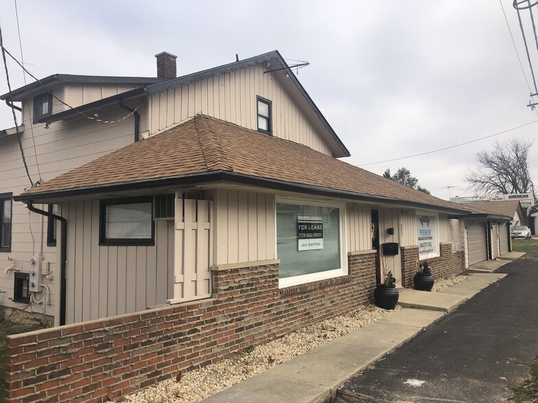 227 W Maple St, New Lenox, IL for sale - Building Photo - Image 1 of 1