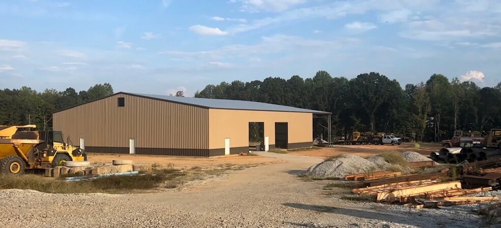 847 Adamson Dr, Monroe, GA for lease - Building Photo - Image 3 of 5