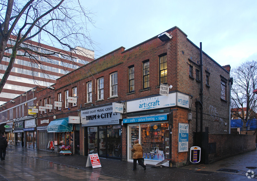 22 North St, Romford for lease - Primary Photo - Image 1 of 2