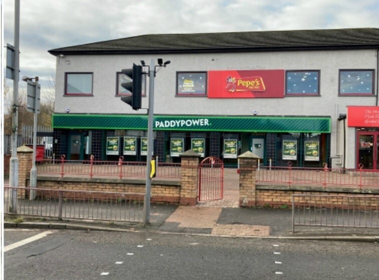 1820 Whifflet St, Coatbridge, ML5 4EL The Craigdhu