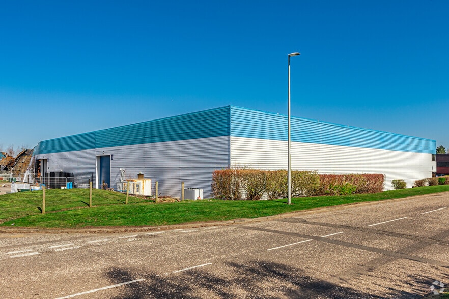 3-7 Hutton Sq, Livingston for lease - Building Photo - Image 2 of 2