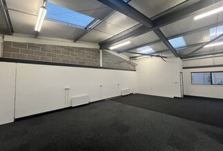 Ethmar Ct, Willand for lease Interior Photo- Image 1 of 2