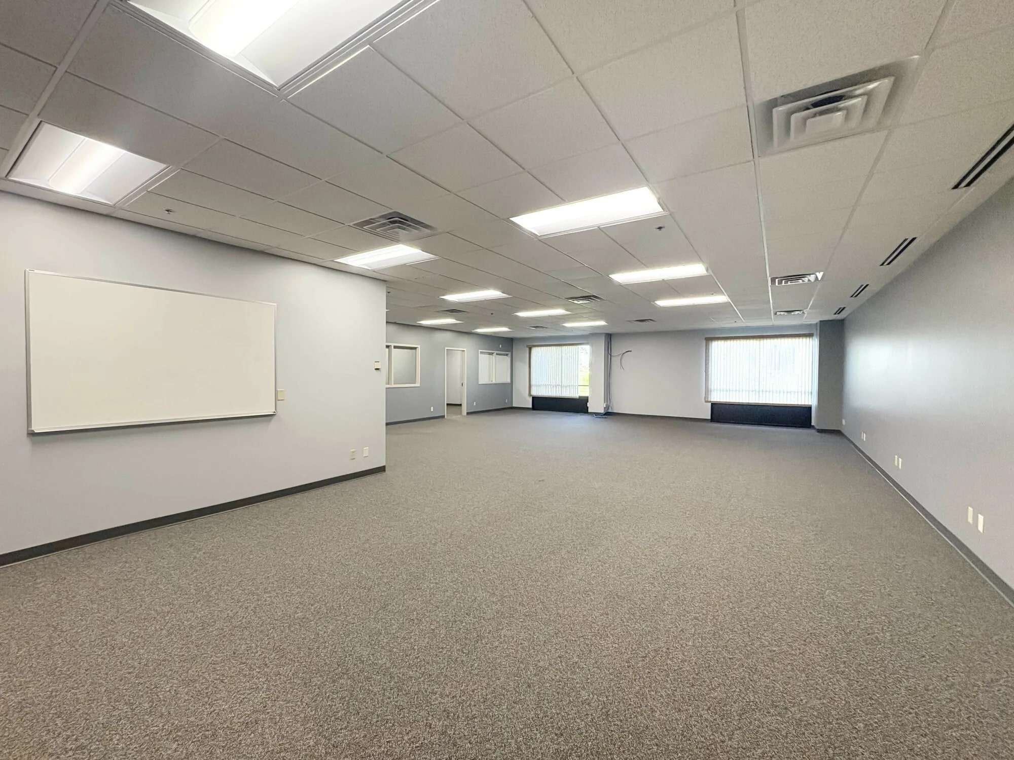 1961 Premier Dr, Mankato, MN for lease Interior Photo- Image 1 of 8