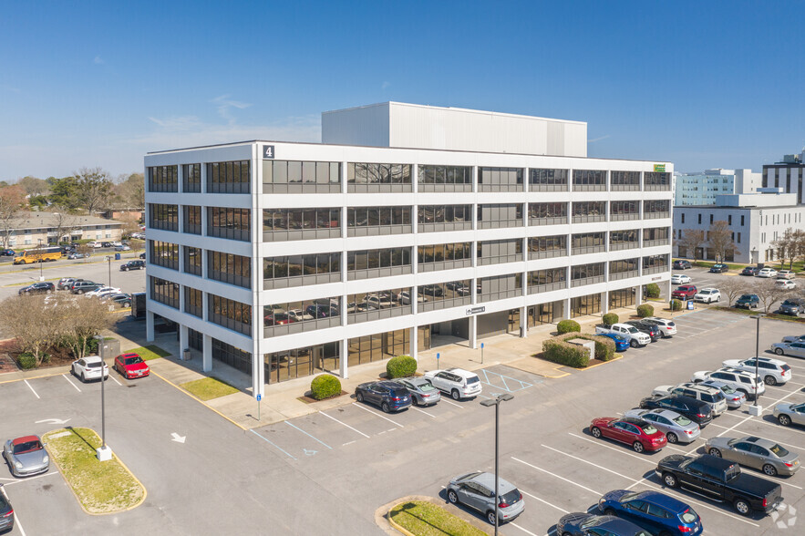 291 Independence Blvd, Virginia Beach, VA for lease - Building Photo - Image 2 of 16