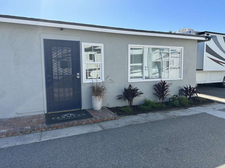 8926 Arlington Ave, Riverside, CA for lease - Building Photo - Image 1 of 20