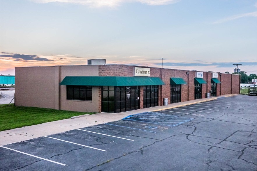 1903 N Morley St, Moberly, MO for sale - Primary Photo - Image 1 of 1