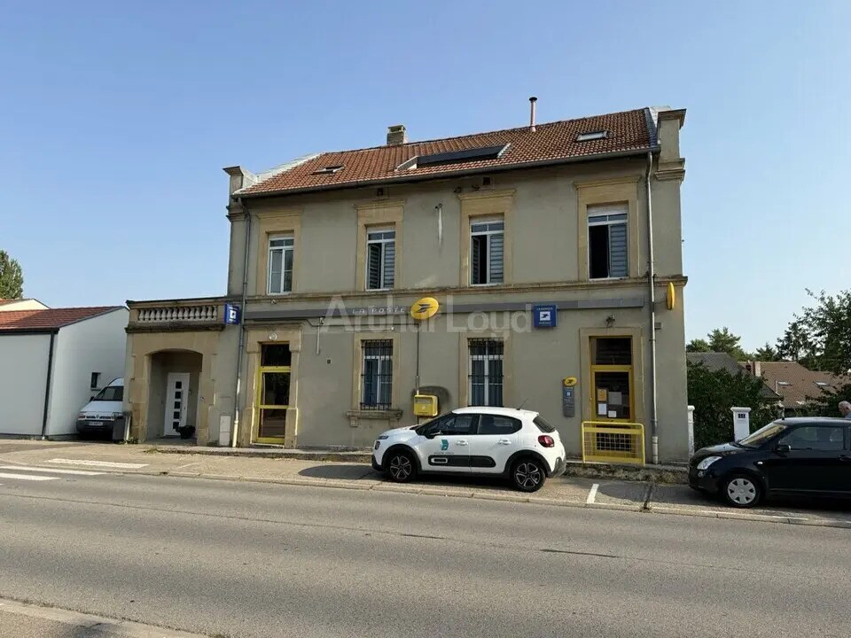 Retail in Courcelles-Chaussy for lease Building Photo- Image 1 of 6