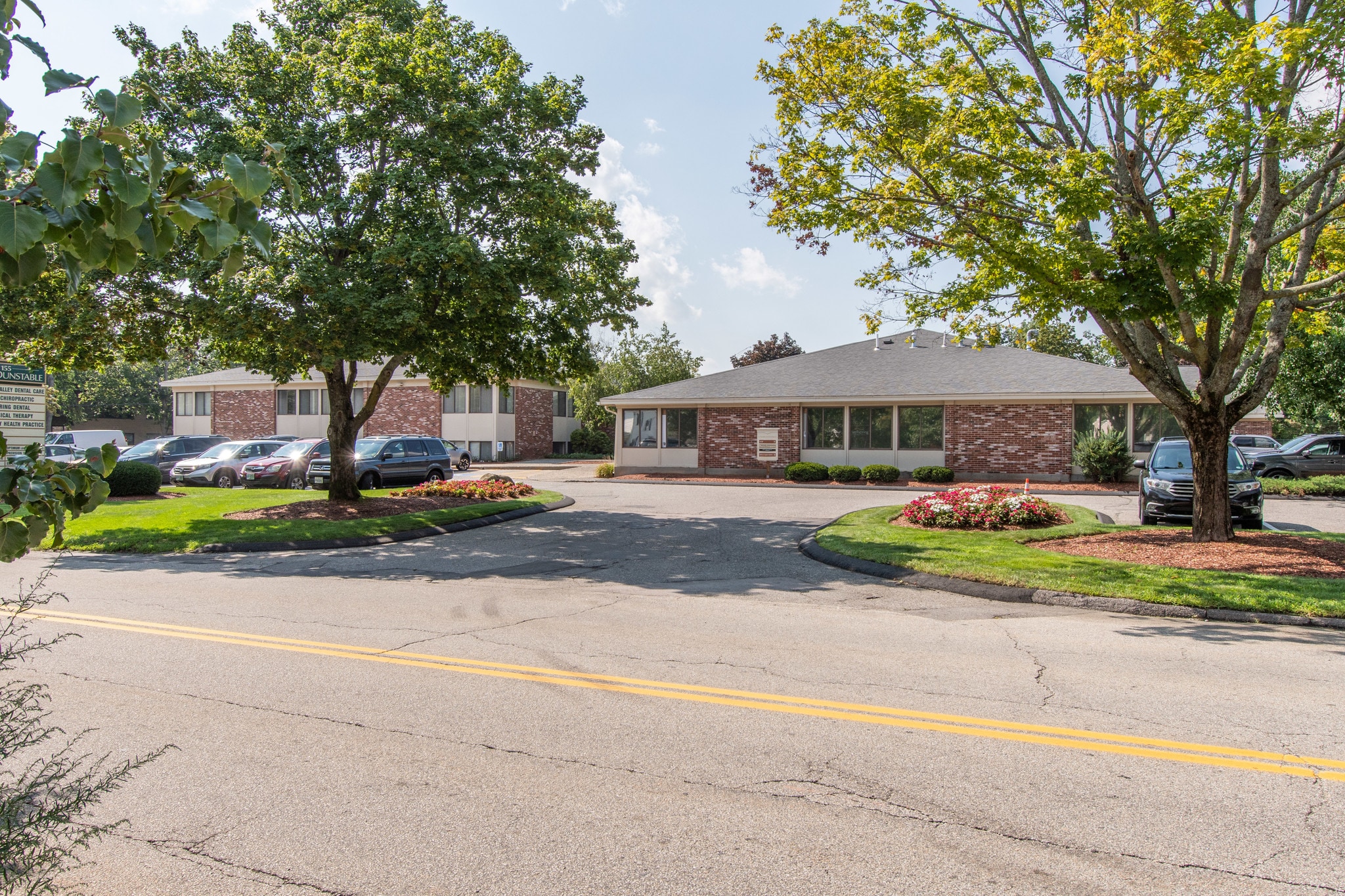 155 Main Dunstable Rd, Nashua, NH 03060 155 Main Dunstable Road