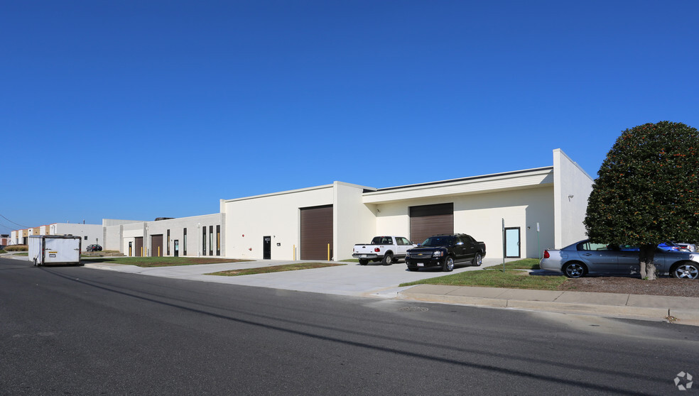 10722 Hanna St, Beltsville, MD for lease - Building Photo - Image 1 of 5