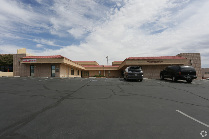 15995 Tuscola Rd, Apple Valley, CA for lease - Primary Photo - Image 1 of 7