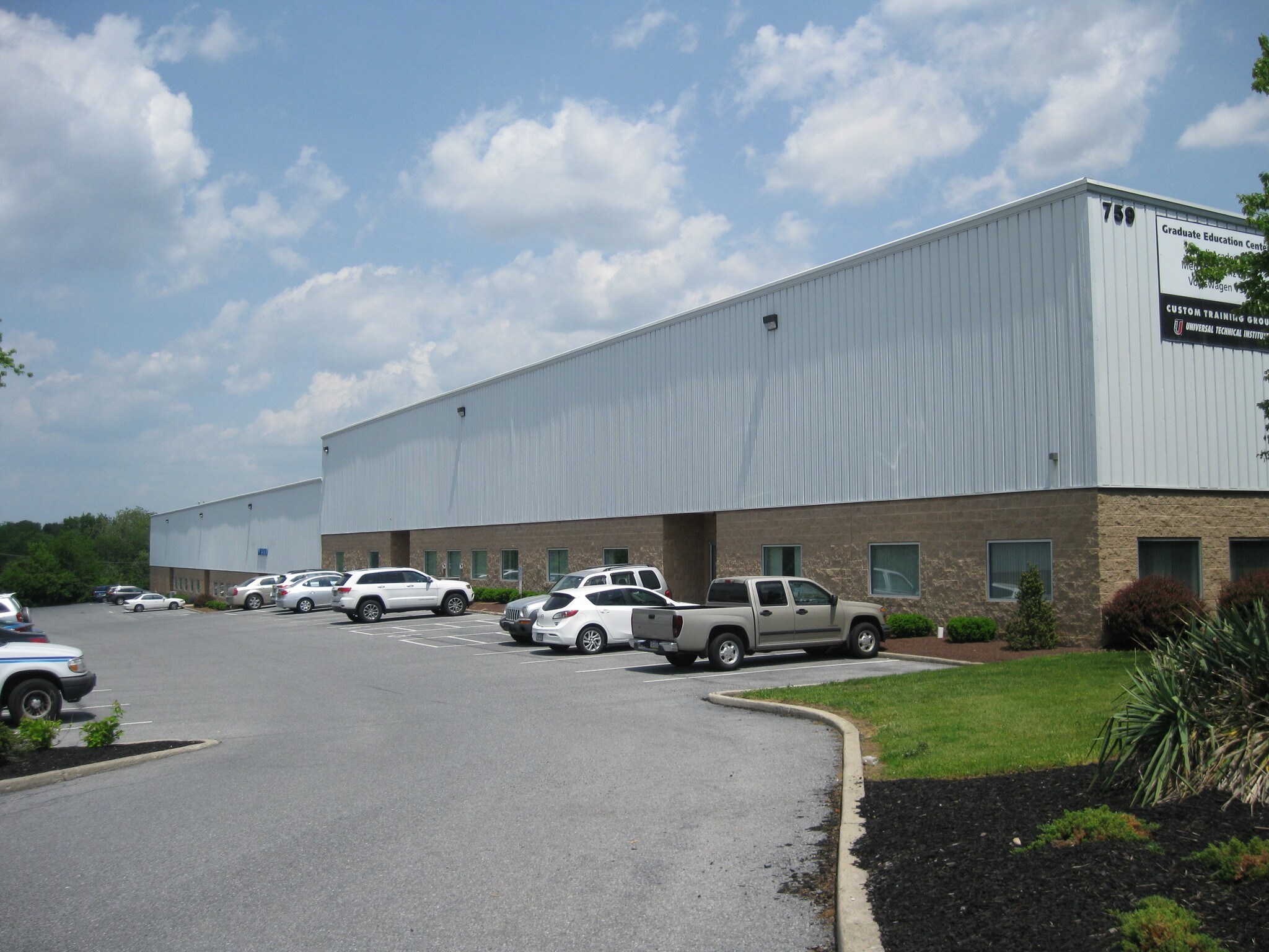 759 Roble Rd, Allentown, PA for sale Building Photo- Image 1 of 1