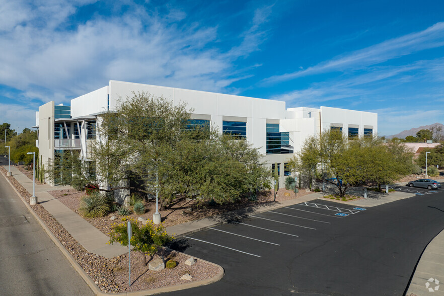 155 N Rosemont Blvd, Tucson, AZ for lease - Building Photo - Image 3 of 5