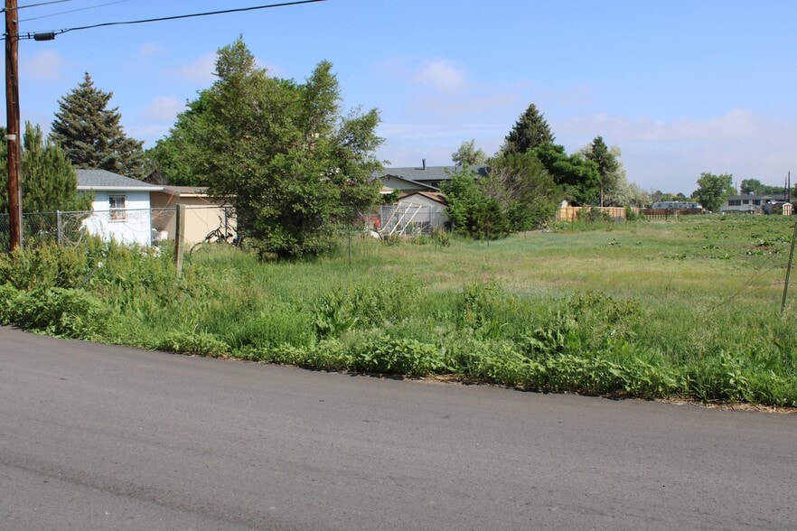 1053 Joplin St, Aurora, CO for sale - Primary Photo - Image 2 of 7