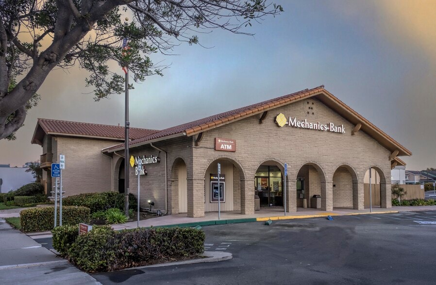 1026 E Grand Ave, Arroyo Grande, CA for sale - Building Photo - Image 2 of 2