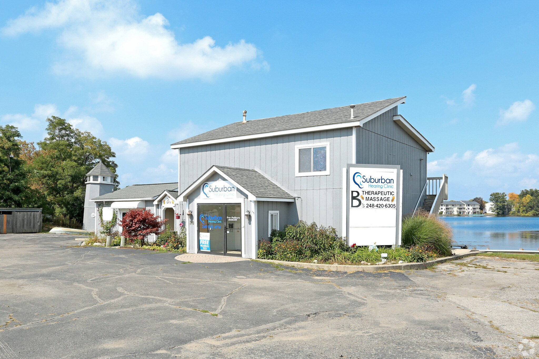 20 W Clarkston Rd, Lake Orion, MI 48362 Meacham Building