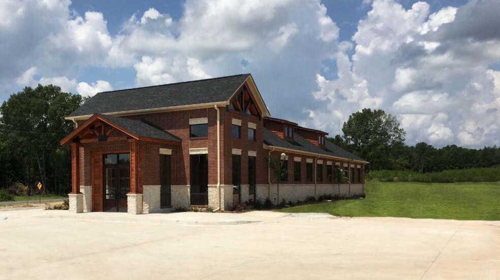 4526 Northport Blvd, Shreveport, LA for sale - Primary Photo - Image 1 of 1