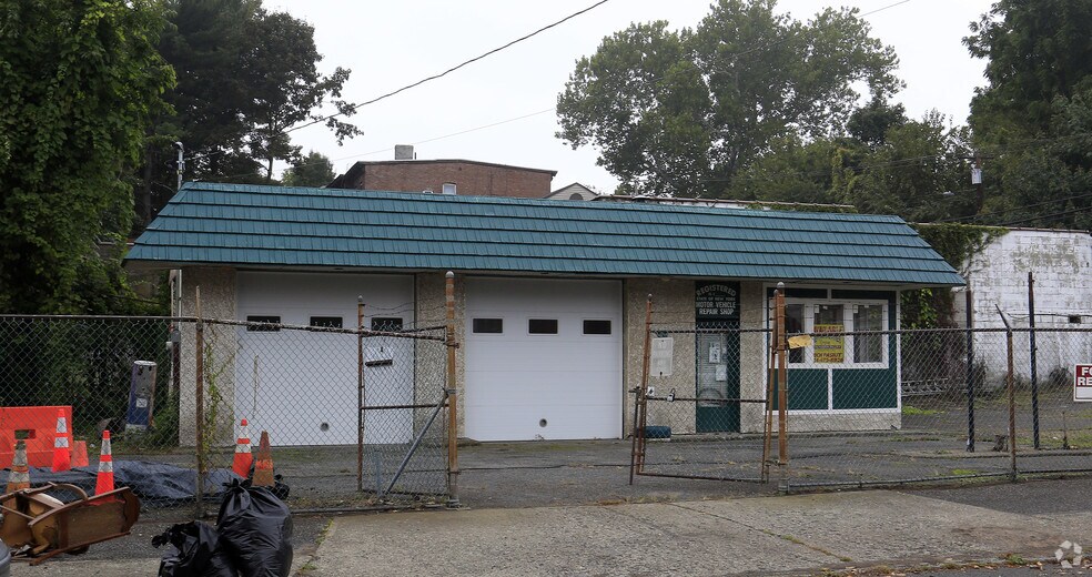 35 S Lander St, Newburgh, NY for sale - Primary Photo - Image 1 of 1