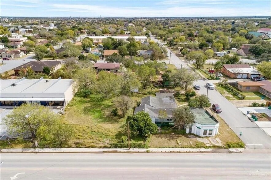 221 S Bridge St, Hidalgo, TX for sale - Building Photo - Image 3 of 4