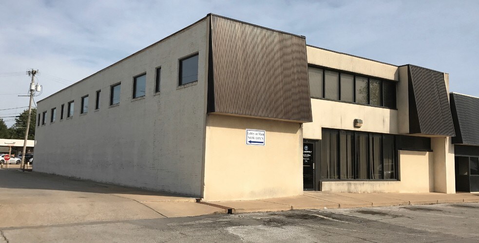 118 E Commercial St, Broken Arrow, OK, 74012 Office Space For Lease
