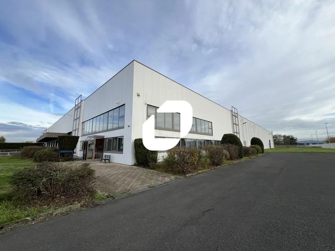 Flex in Nieppe for lease Building Photo- Image 1 of 14