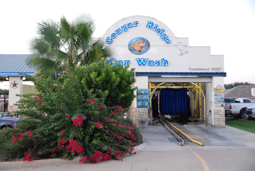 10215 China Spring Rd, Waco, TX for sale - Building Photo - Image 1 of 8