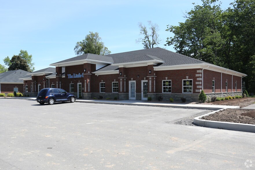 8171 Sheridan Dr, Buffalo, NY for sale - Primary Photo - Image 1 of 1